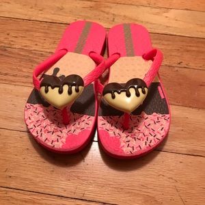 Toddler Girls Ice Cream Flip Flops size 10/11